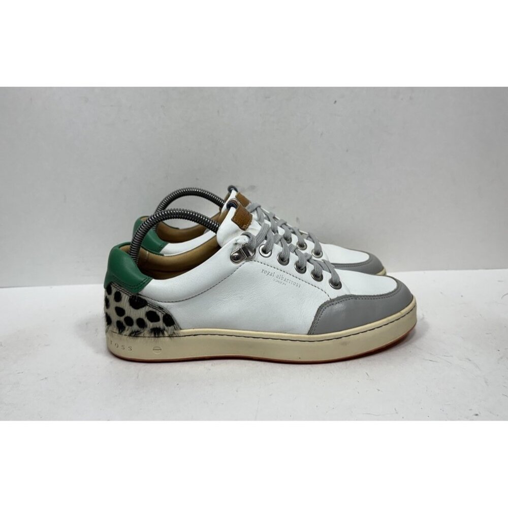 Royal Albatross Fieldfox Women's White Fur Spikeless Golf Sneakers‎ Size 9 Grey